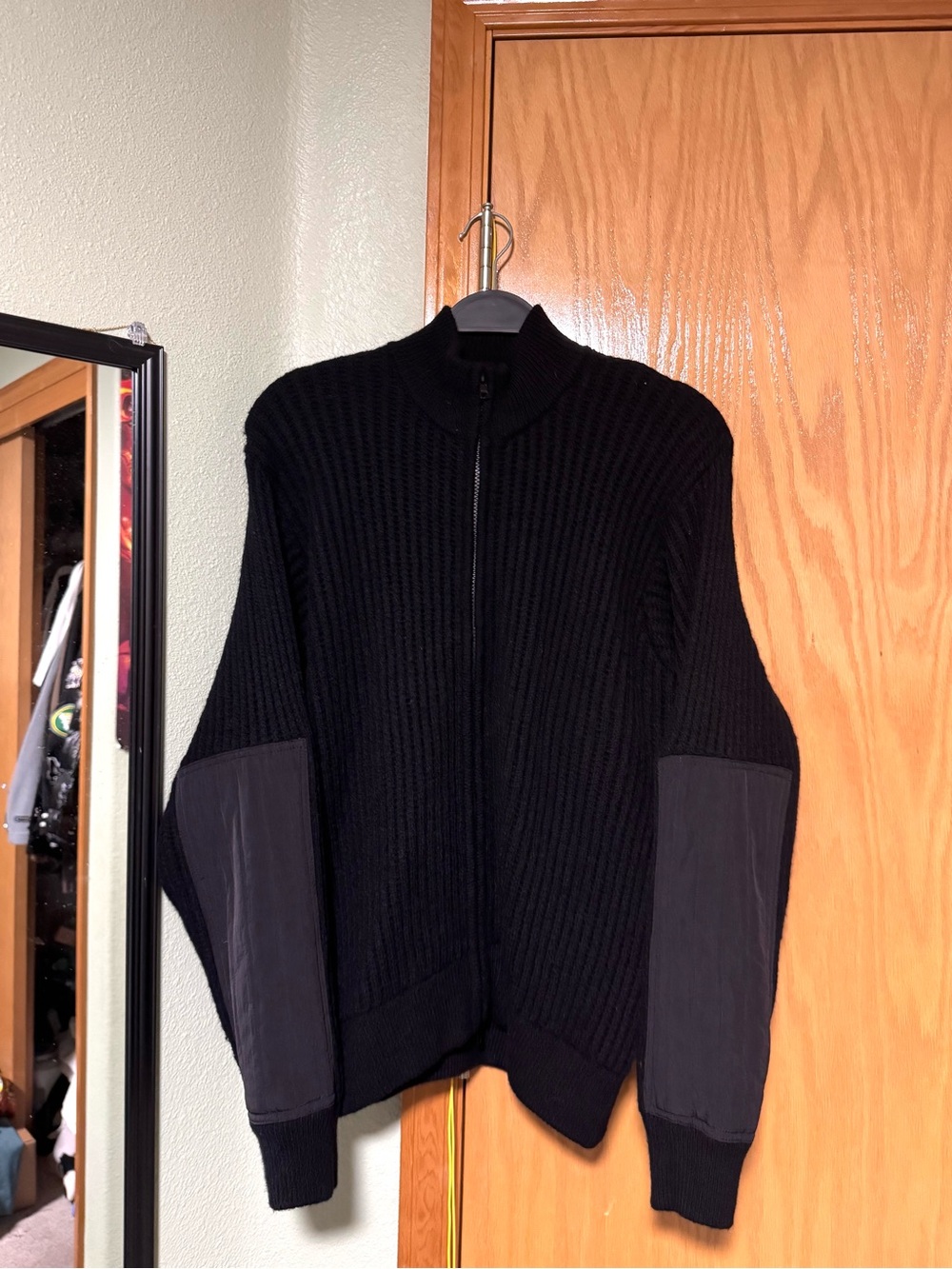 STUSSY MILITARY PATCH ZIP SWEATER
